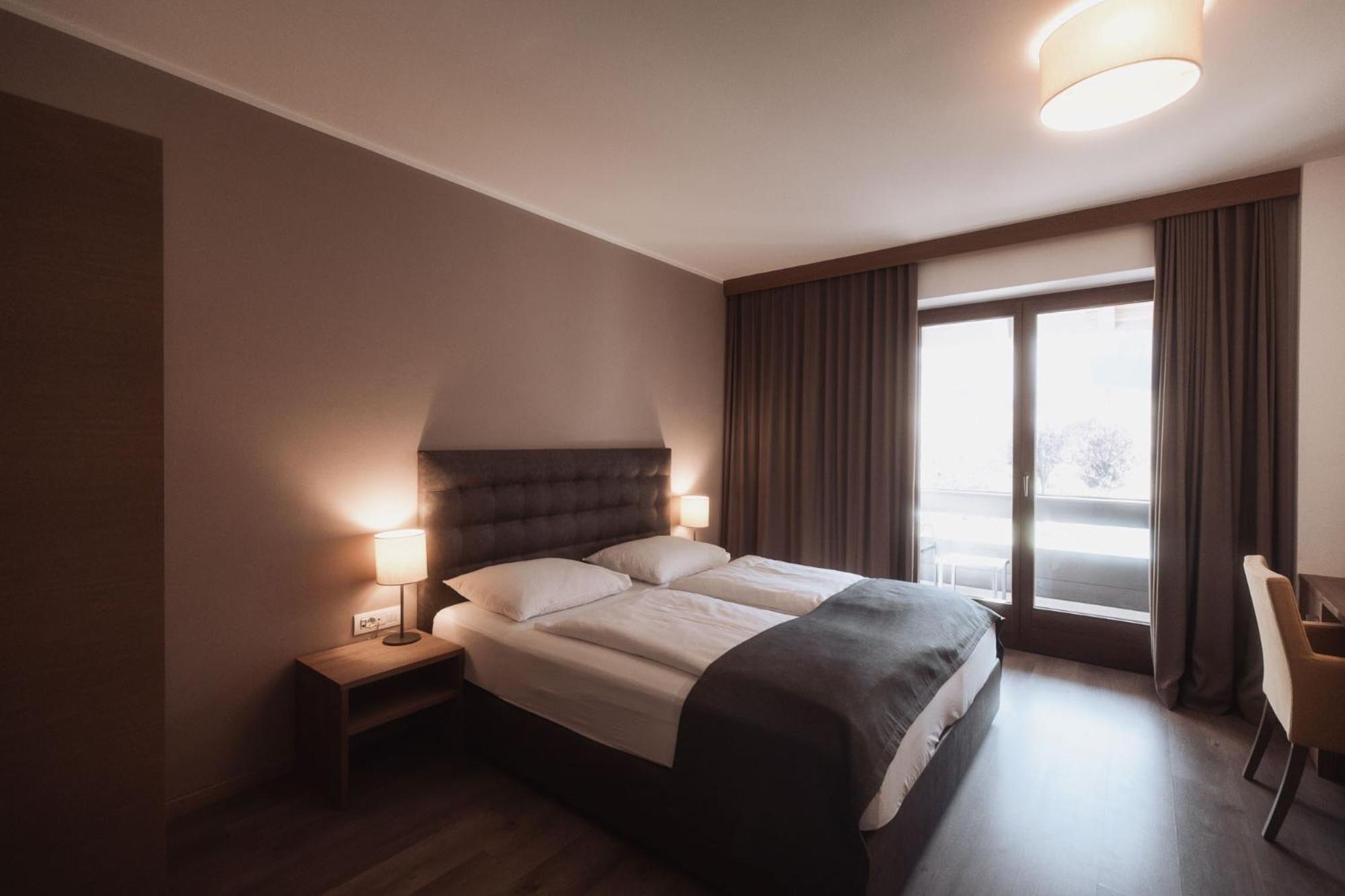 Hotel Montis - Active Nature Spa Brunico Luaran gambar